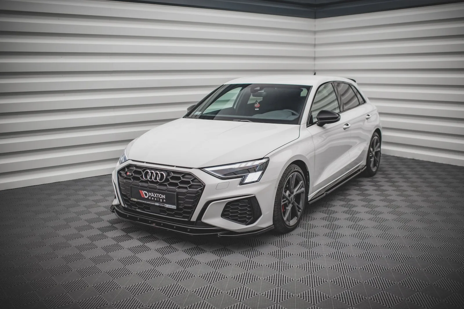 Front Splitter V.4 compatible with Audi S3 / A3 S-Line 8Y