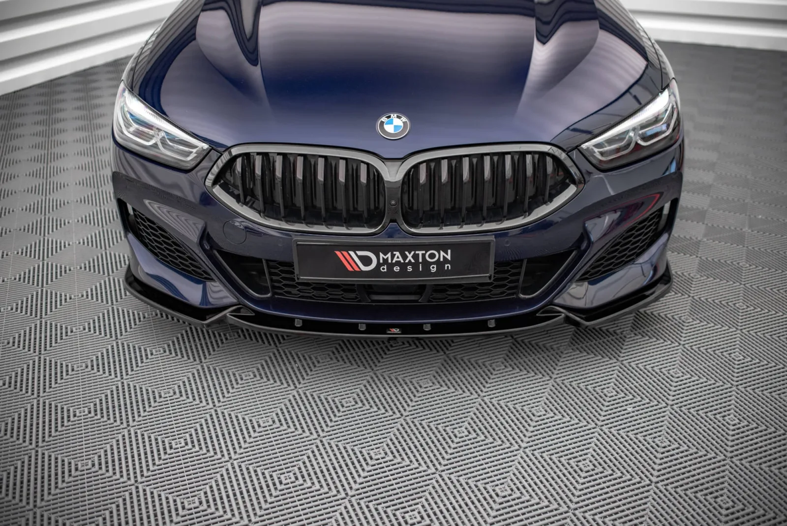 Front Splitter V.3 compatible with BMW 8 Coupe G15 / 8 Gran Coupe M-pack G16