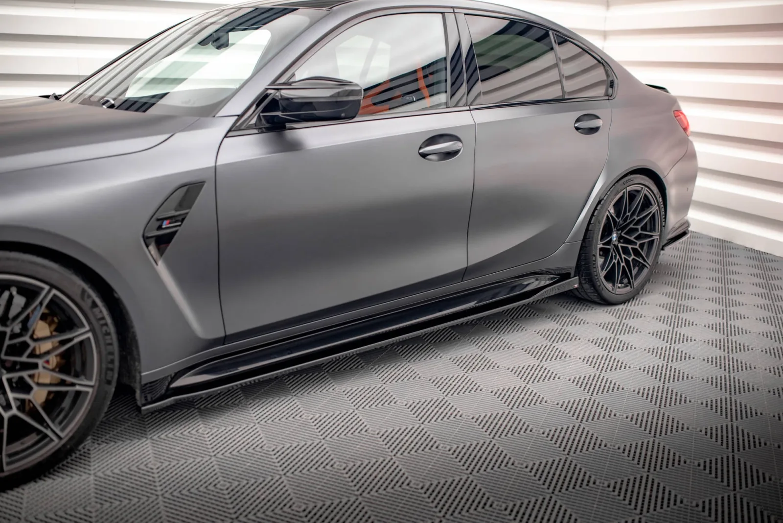 Side Skirts Diffusers V.2 compatible with BMW M3 Sedan / Touring G80 / G81