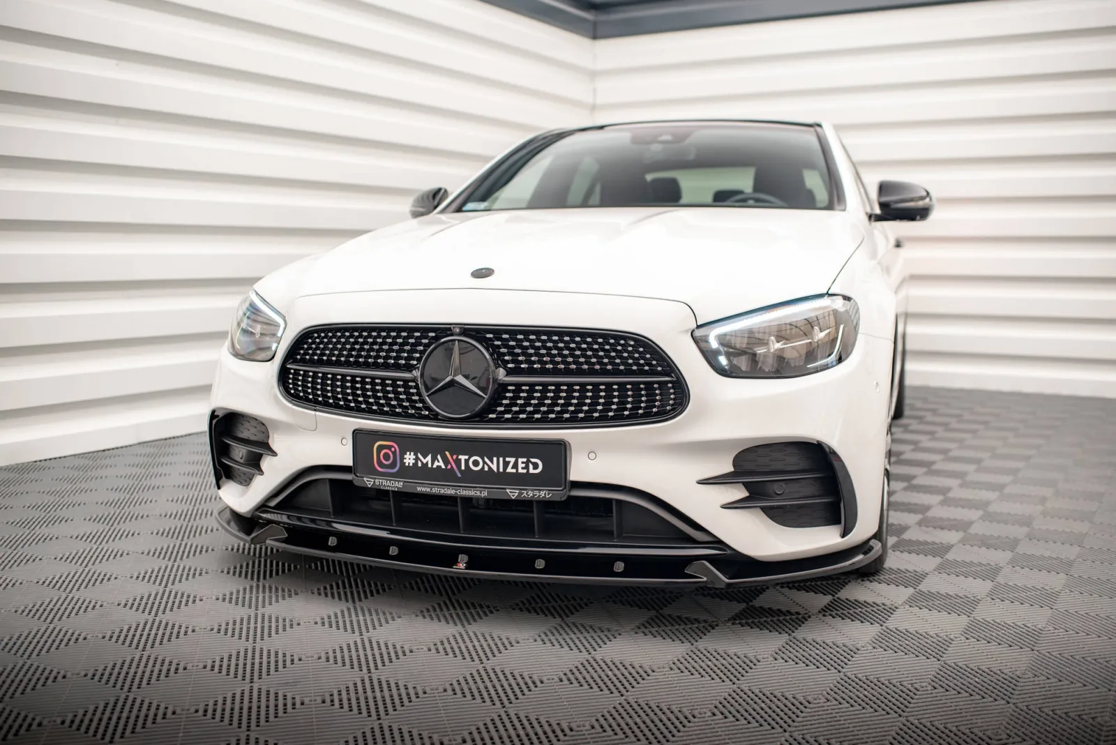 Front Splitter V.2 compatible with Mercedes-Benz E AMG-Line W213 Facelift