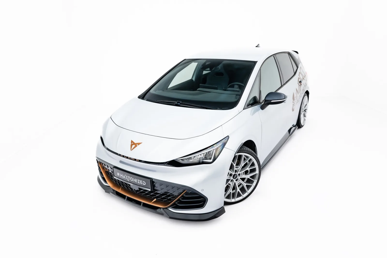 Front Splitter V.1 compatible with Cupra Born Mk1