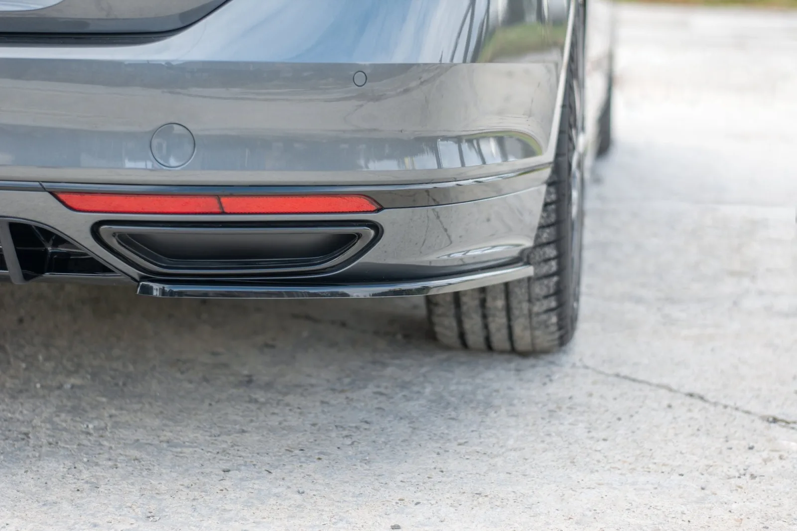 Rear Side Splitters compatible with Volkswagen Passat R-Line B8