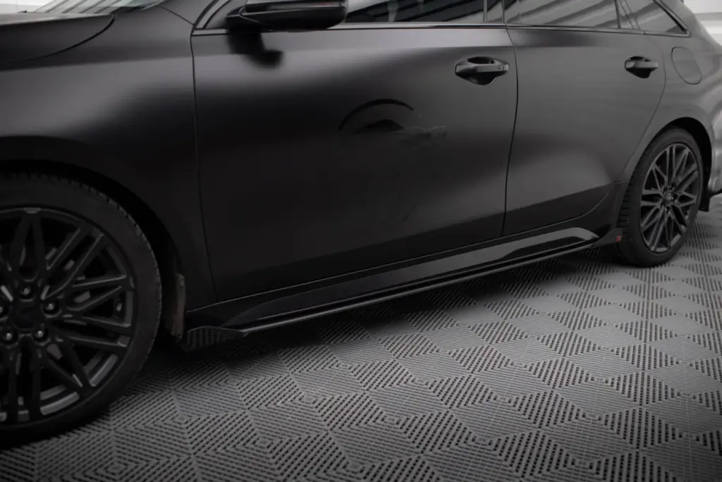 Side Skirts Diffusers Street Pro + Flaps compatible with Kia Proceed GT / GT-Line Mk1 Facelift / Ceed GT Mk3 Facelift