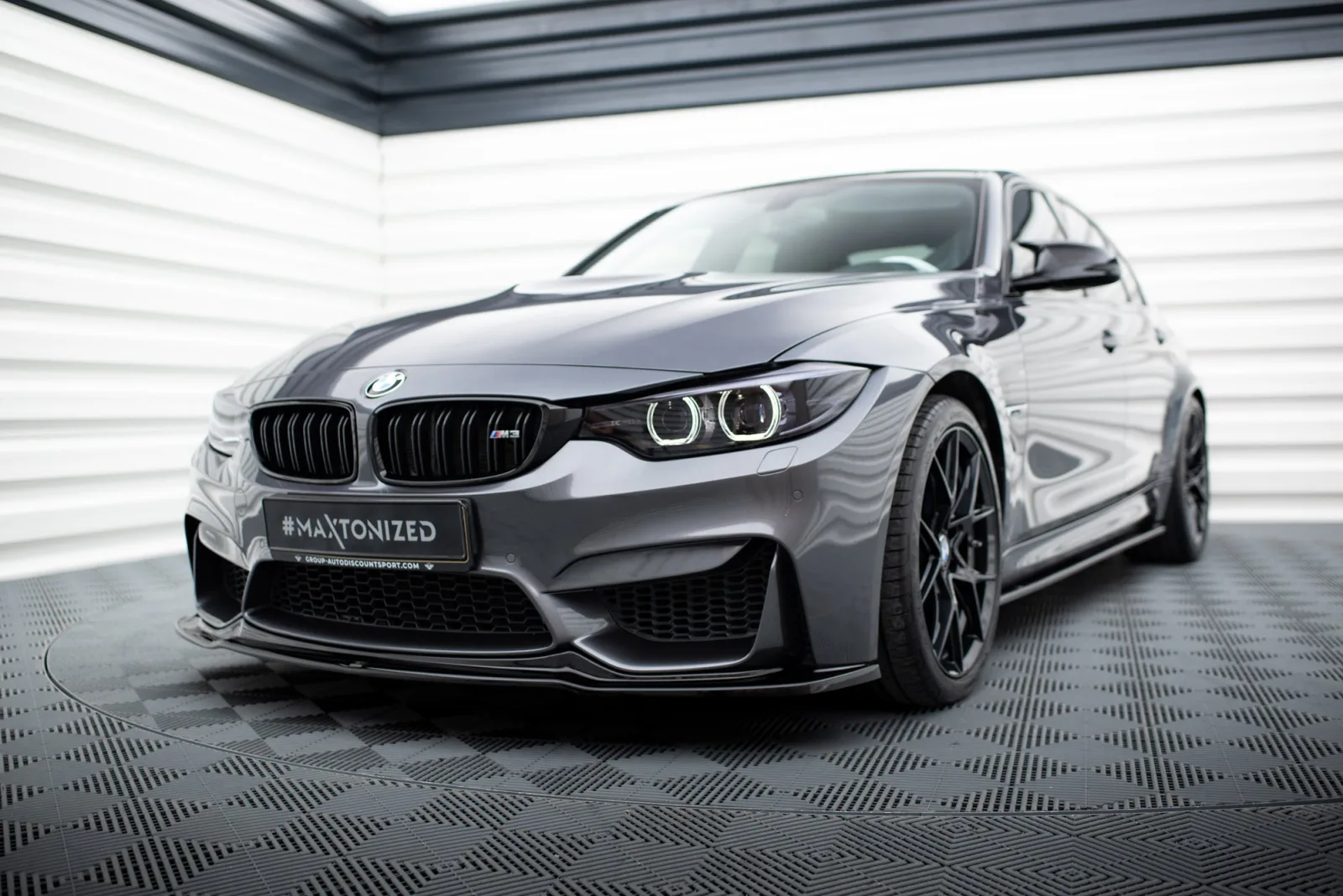 Front Splitter compatible with BMW M3 F80