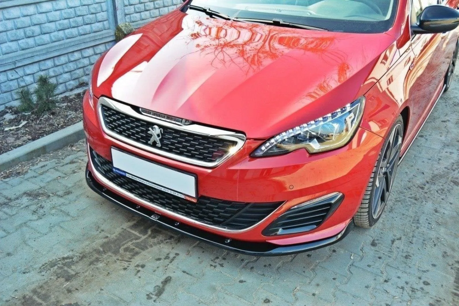 Front Splitter compatible with Peugeot 308 II GTI V.2