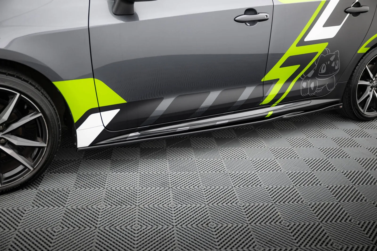 Side Skirts Diffusers compatible with Toyota Corolla GR Sport Touring Sports XII