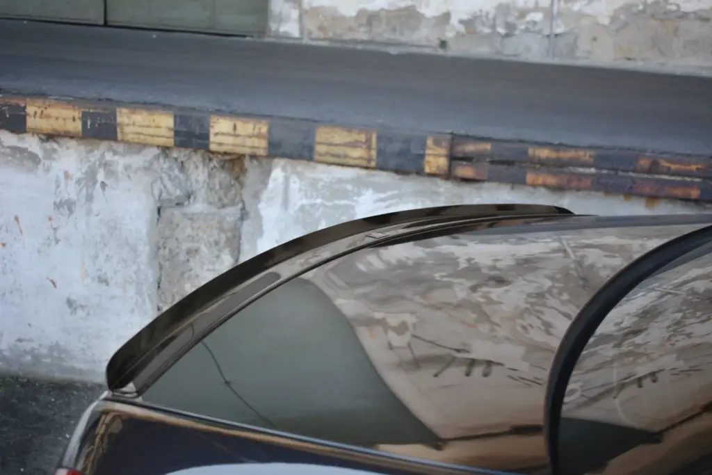 Spoiler Cap compatible with Mercedes-Benz S W222 / W222 Facelift