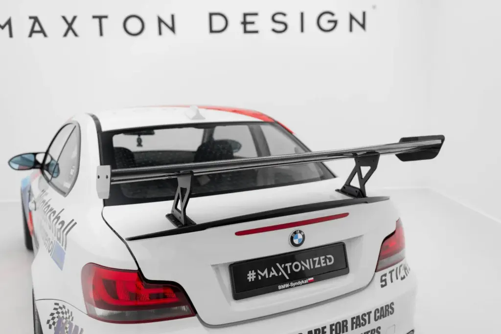 Carbon Spoiler With Internal Brackets V.1 compatible with BMW 1 M E82