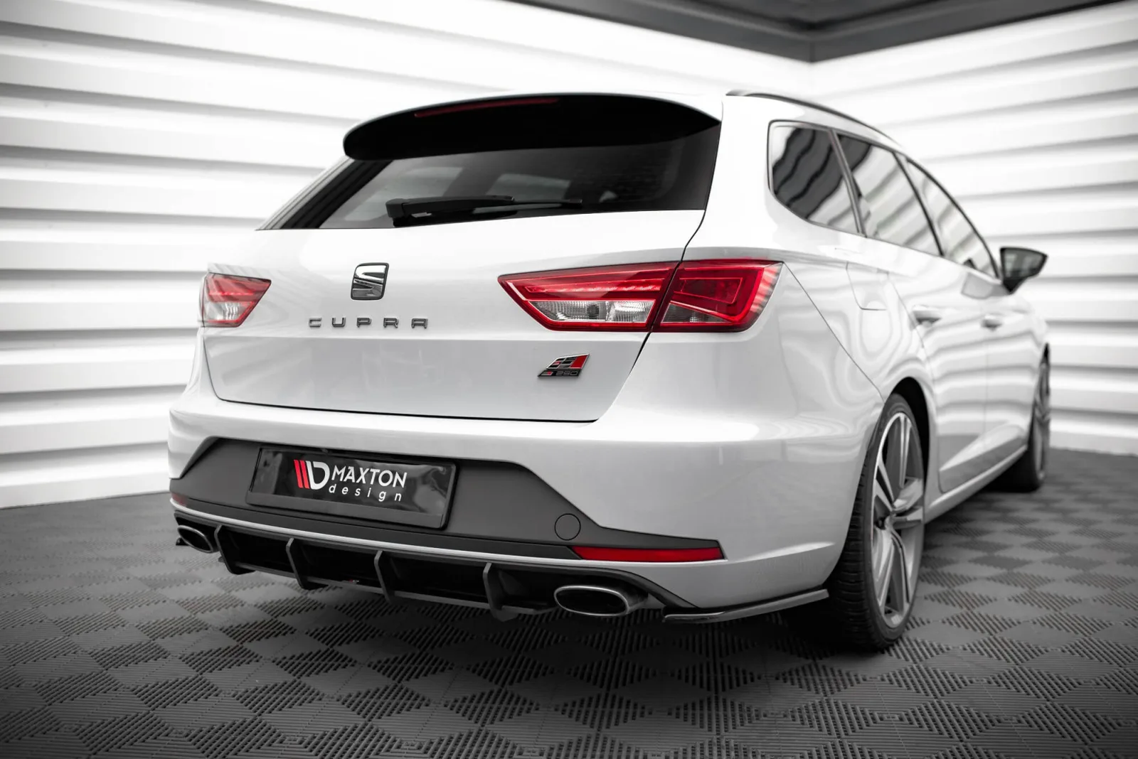 Rear Splitters V.1 Side compatible with Seat Leon Cupra Sportstourer Mk3