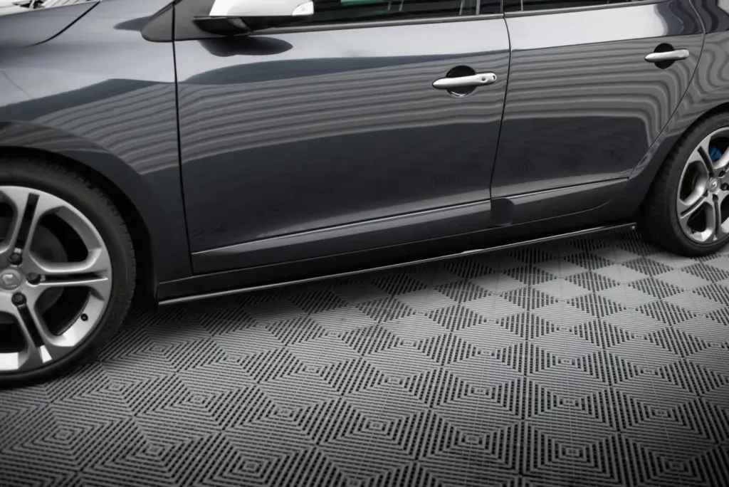Side Skirts Diffusers compatible with Renault Megane GT MK3 Facelift