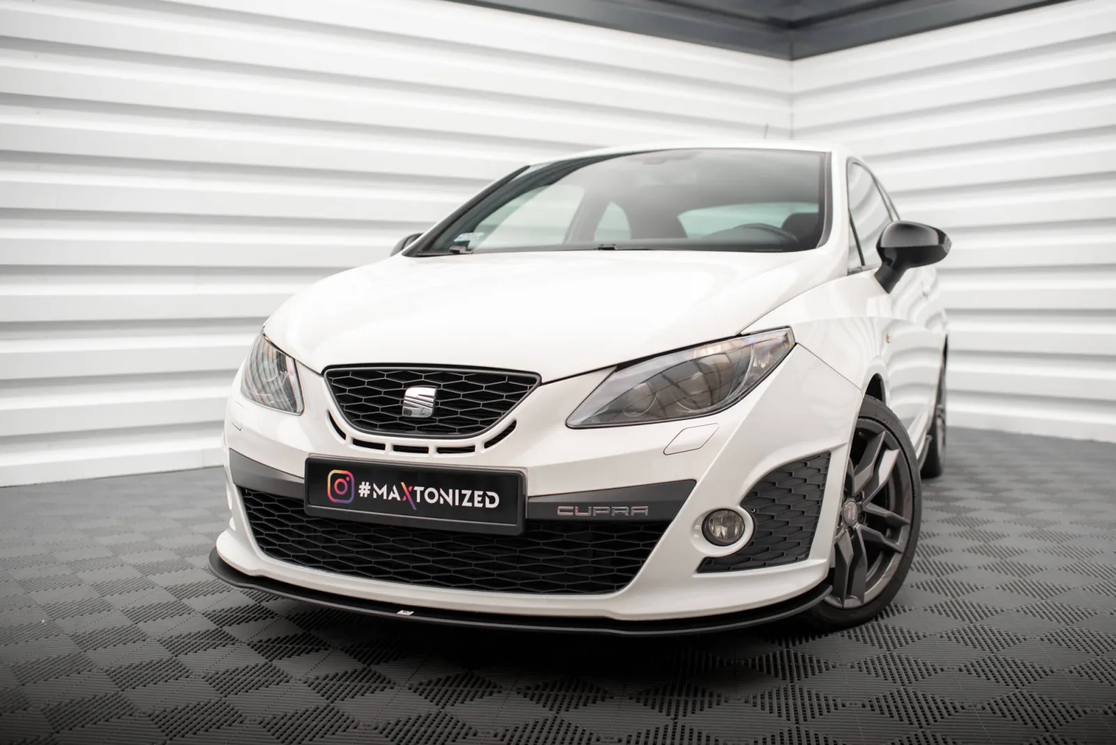 Front Splitter Street Pro compatible with Seat Ibiza Cupra Sport Coupe Mk4