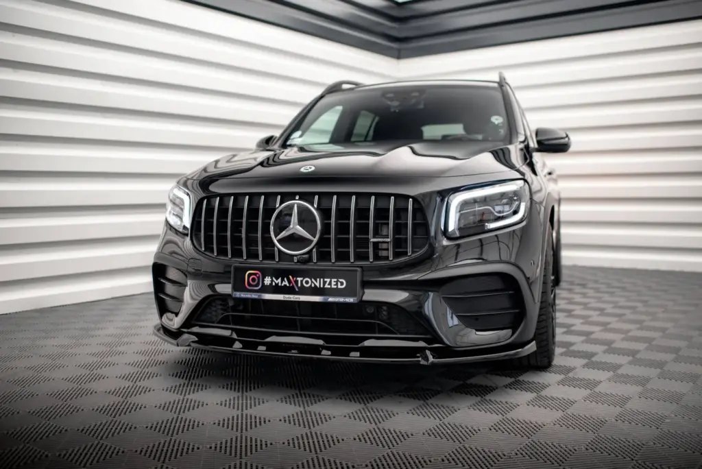 Front Splitter V.1 compatible with Mercedes-AMG GLB 35 / AMG-Line X247