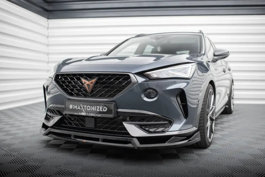 Front Splitter V.4 compatible with Cupra Formentor Mk1