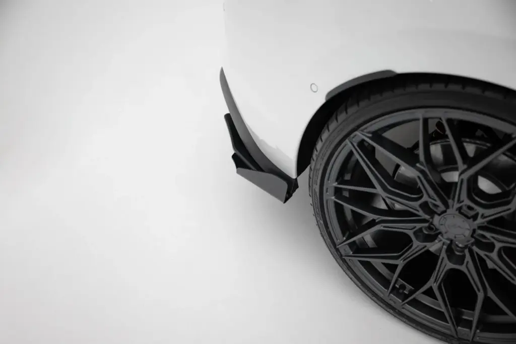 Rear Side Flaps compatible with Volkswagen Golf GTI / GTE / R-Line Mk8