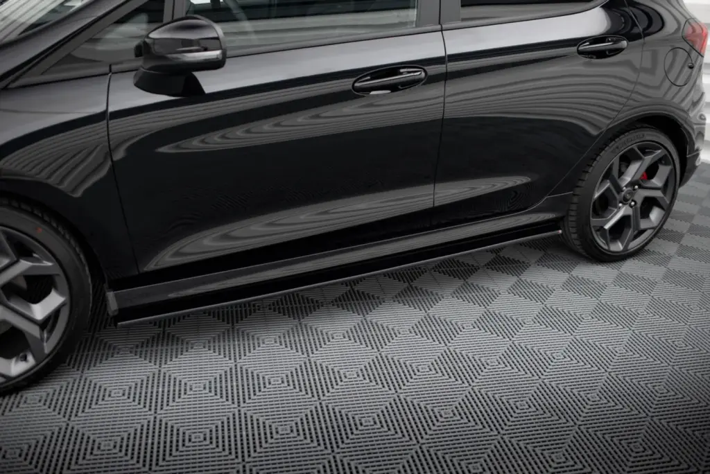 Side Skirts Diffusers V.1 compatible with Ford Fiesta ST / ST-Line Mk8