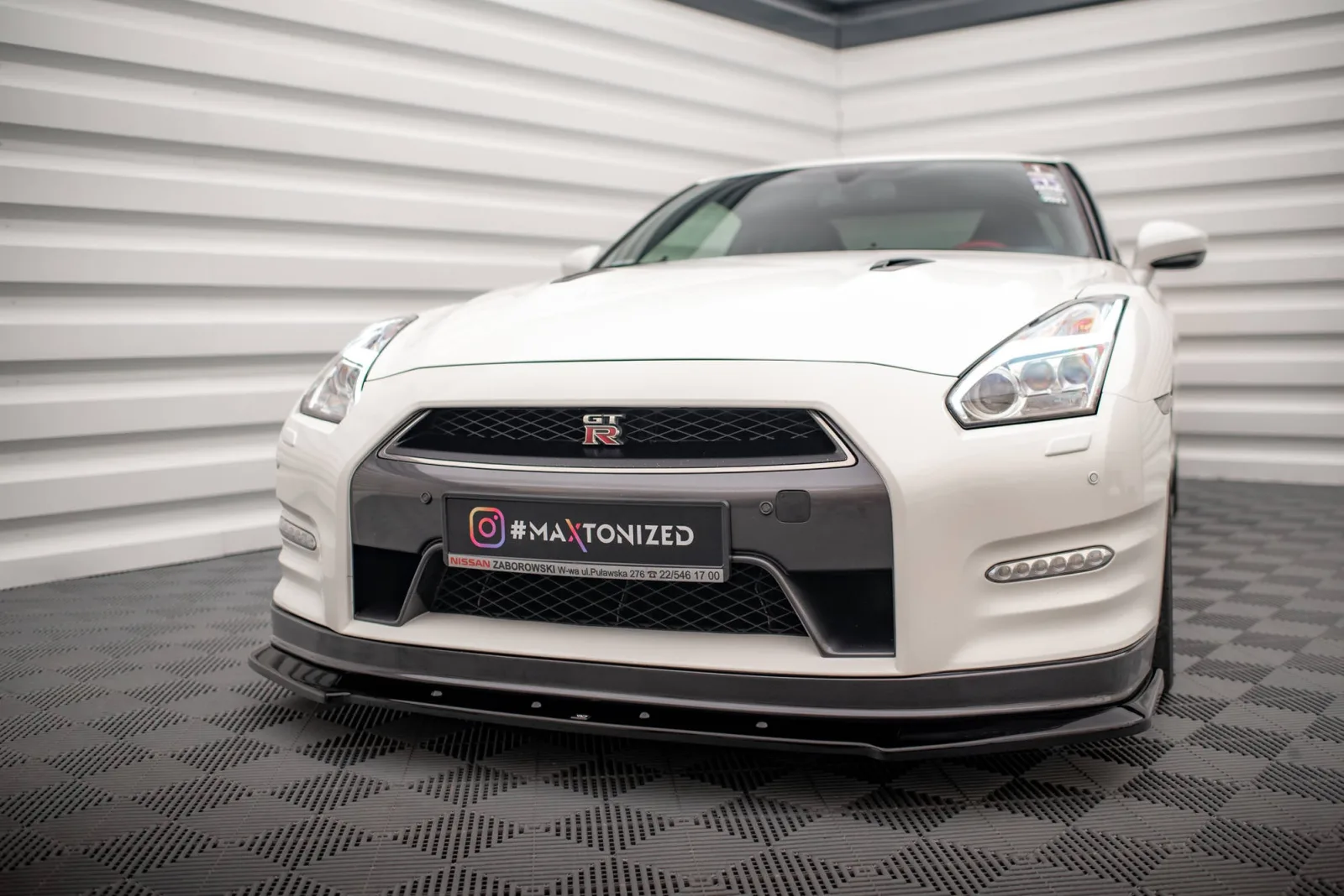 Front Splitter compatible with Nissan GTR R35 Facelift