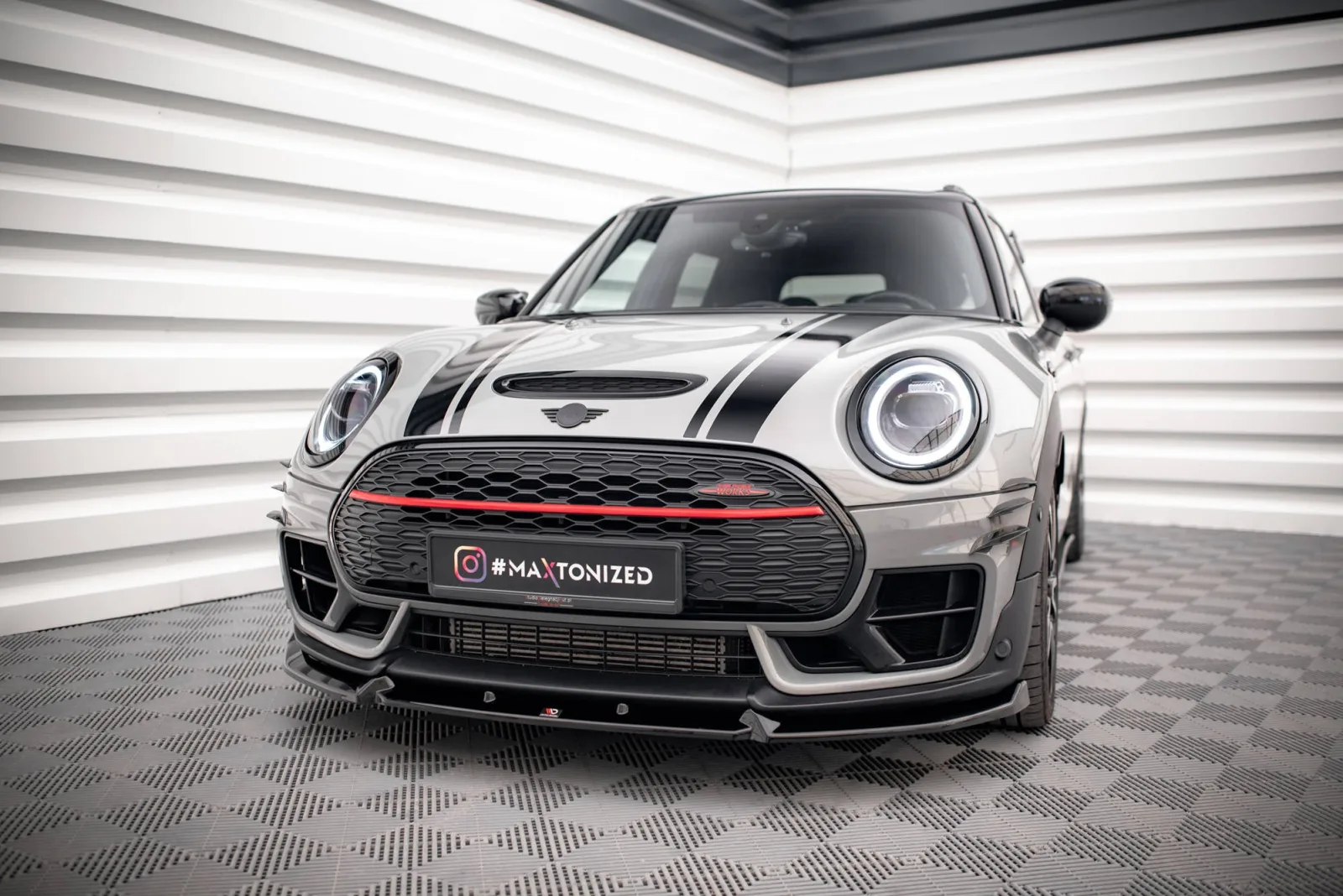 Front Splitter V.4 compatible with Mini Cooper Clubman John Cooper Works F54 Facelift