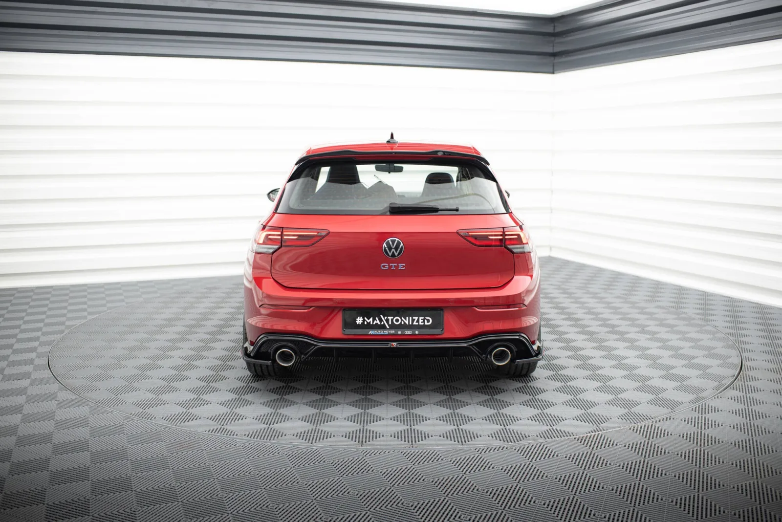 Rear Valance + Exhaust Tips Imitation compatible with Volkswagen Golf GTE / R-Line Mk8 / Mk8 Facelift