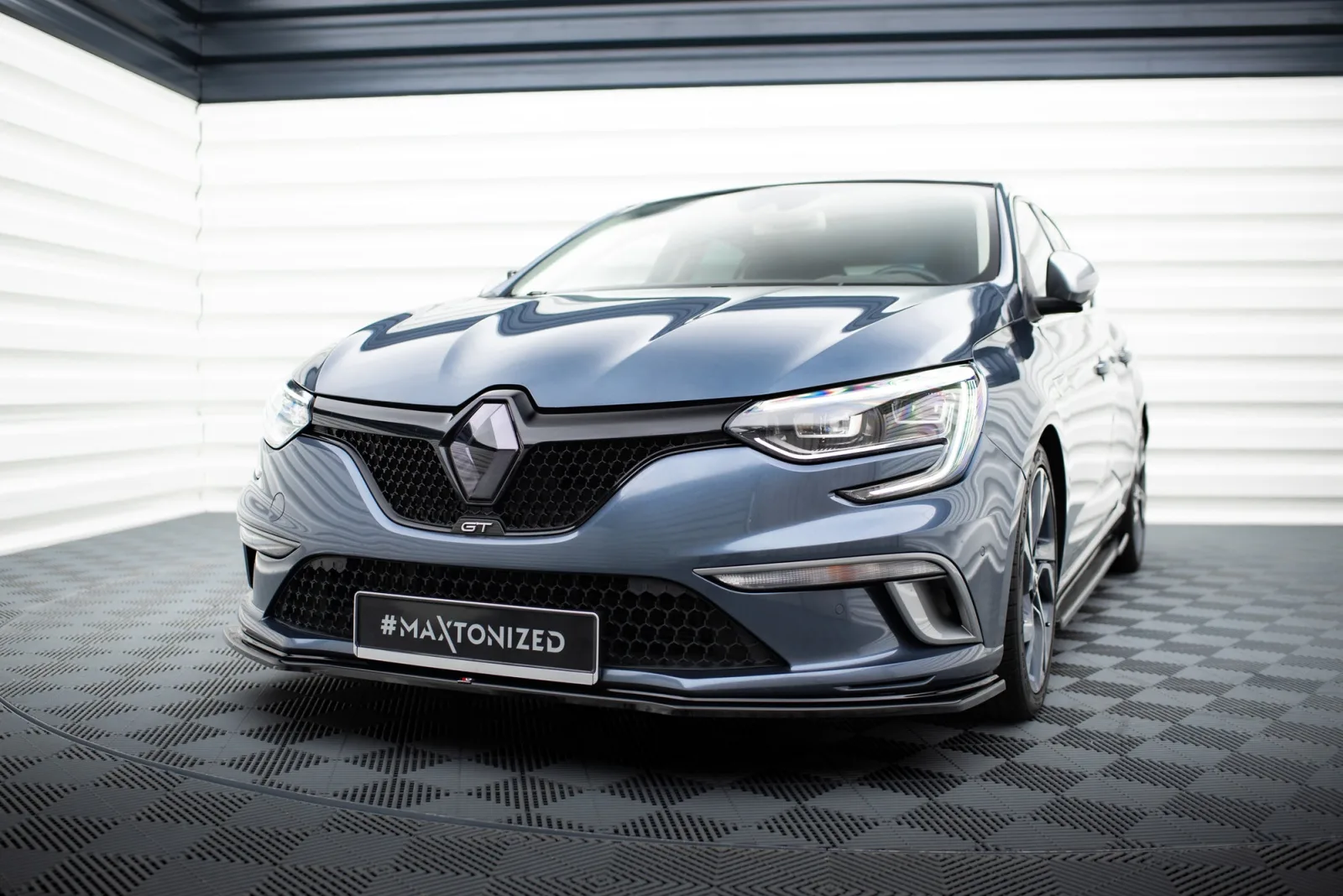Front Splitter compatible with Renault Megane Mk.4 GT-Line