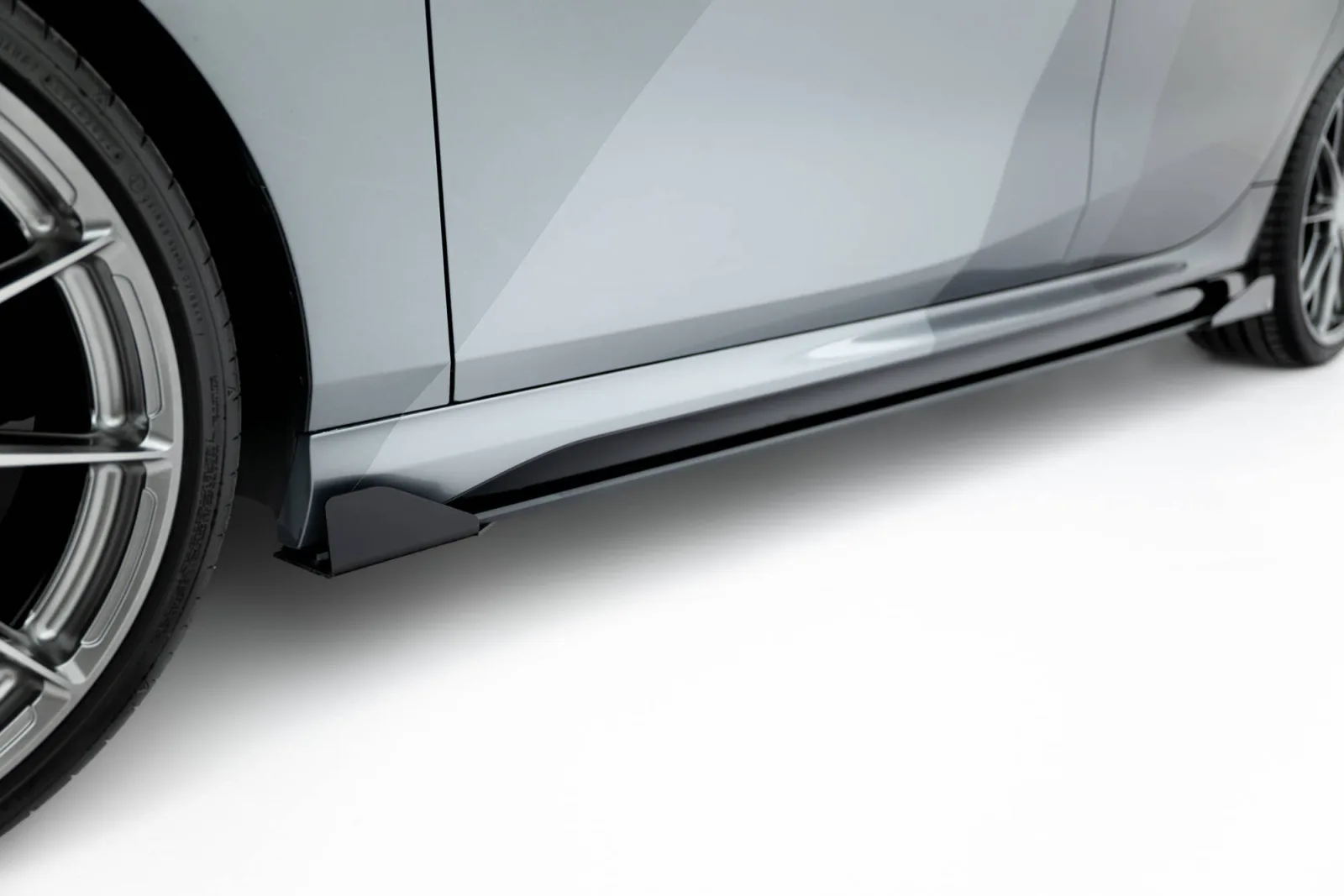 Side Skirts Diffusers Street Pro + Flaps compatible with BMW M135i F70