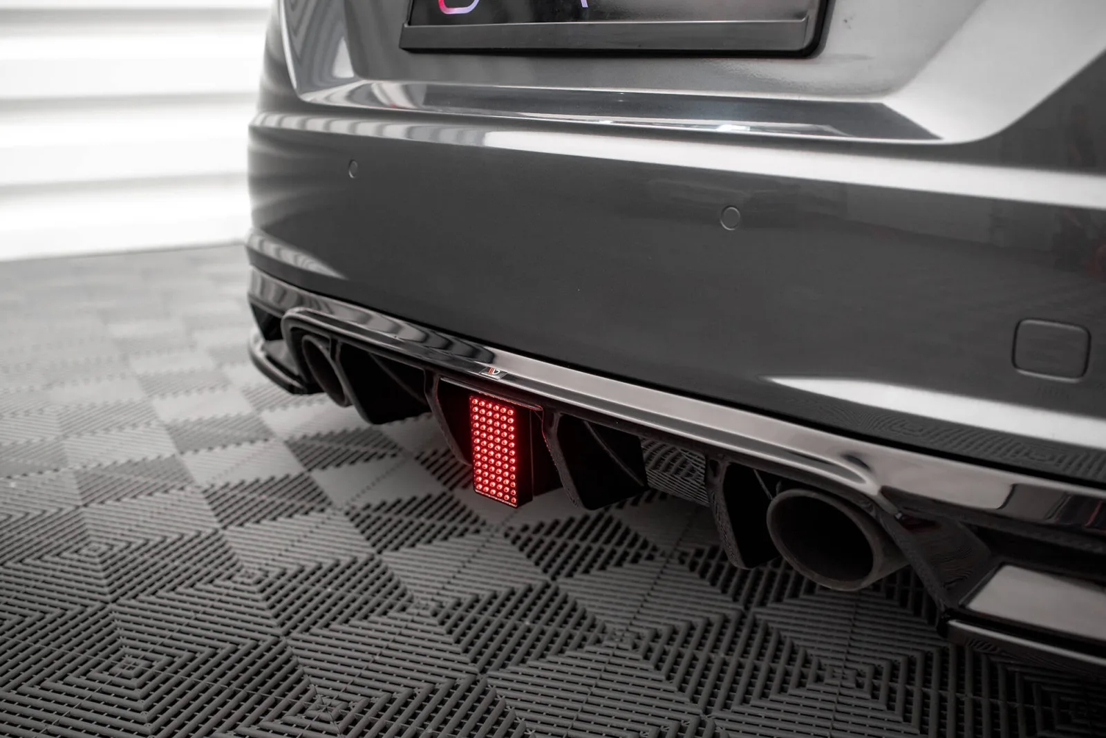 LED Brake Light compatible with Audi TT S-Line 8S