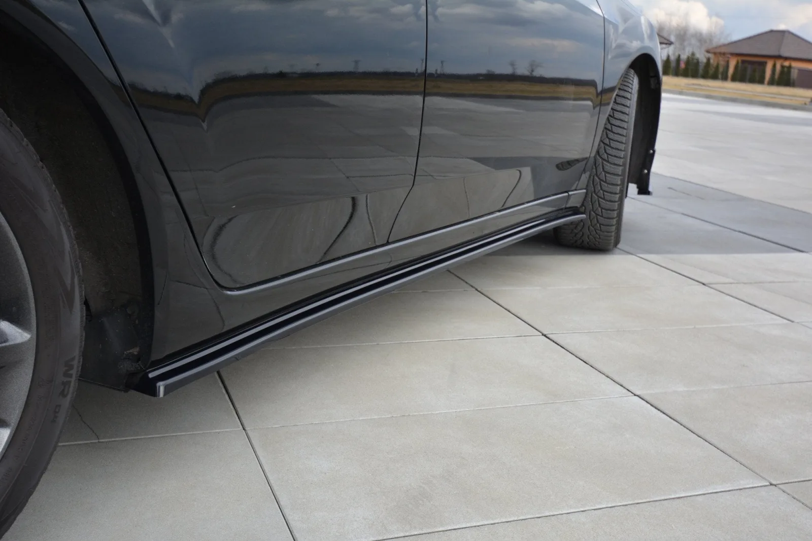 Side Skirts Diffusers compatible with HONDA ACCORD MK8. (CU-SERIES) PRE-FACELIFT SEDAN