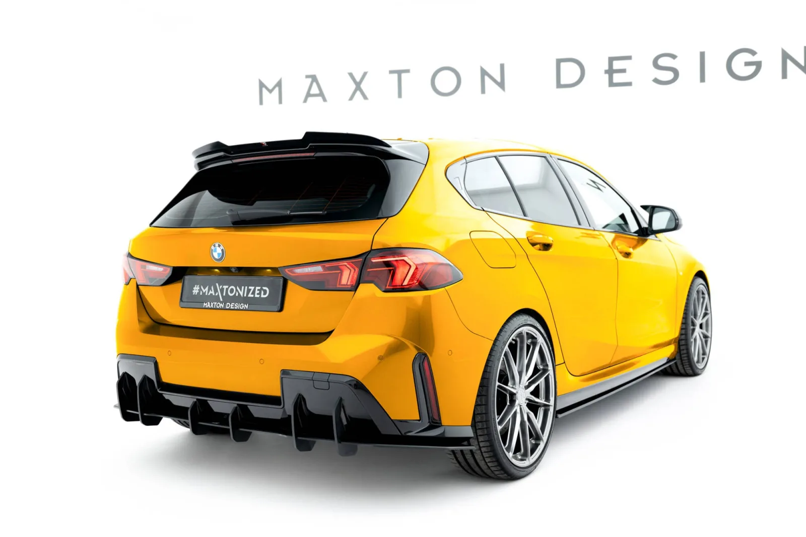 Rear Diffuser Street Pro compatible with BMW 1 M-Pack F70