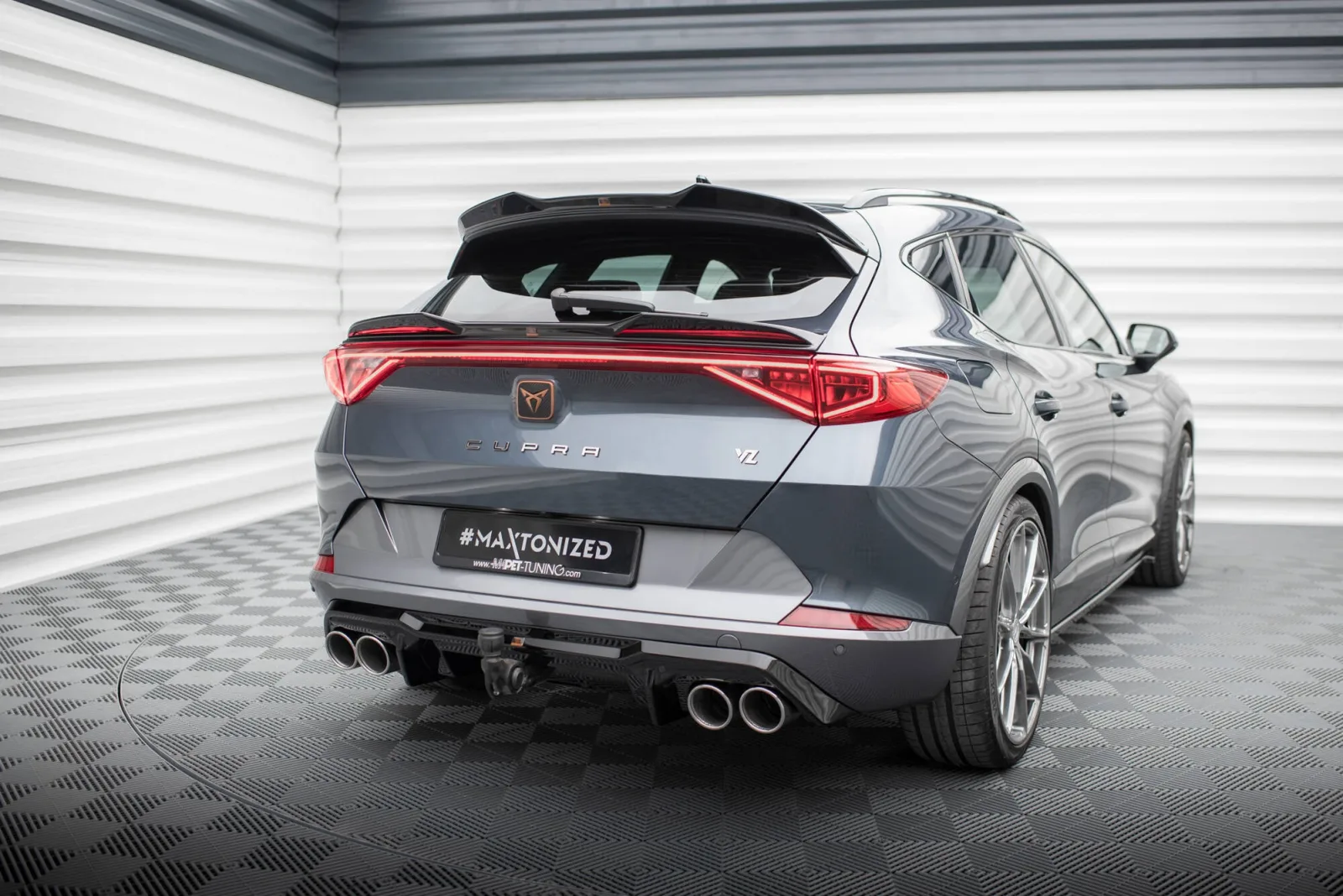 Rear Valance V.3 compatible with Cupra Formentor VZ Mk1 / Mk1 Facelift