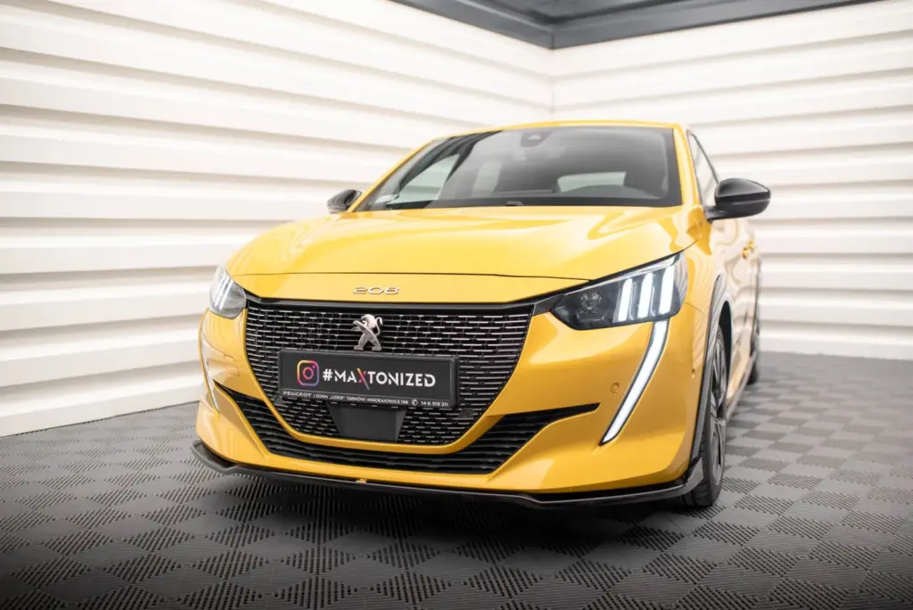 Front Splitter V.2 compatible with Peugeot 208 GT Mk2