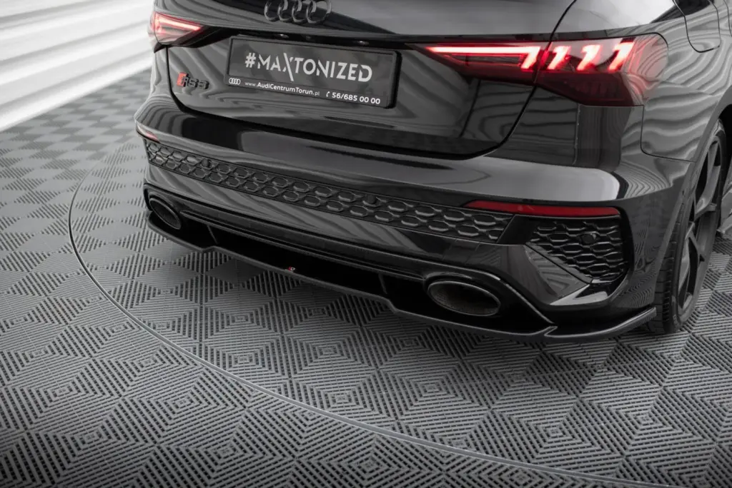 Rear Splitter compatible with Audi RS3 Sportback 8Y