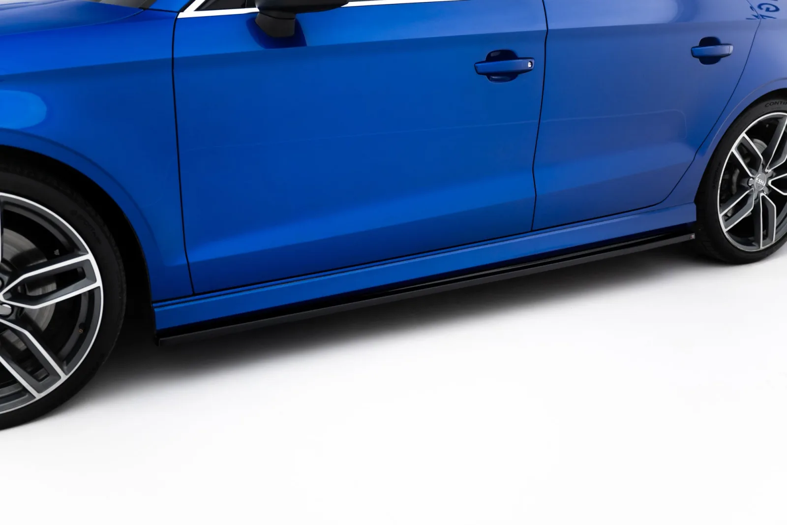 Side Skirts Diffusers V.1 compatible with Audi S3 / A3 S-Line 8V / 8V FL Sedan