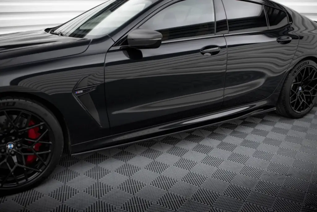 Side Skirts Diffusers V.2 compatible with BMW M8 Gran Coupe F93 / 8 Gran Coupe M-Pack G16