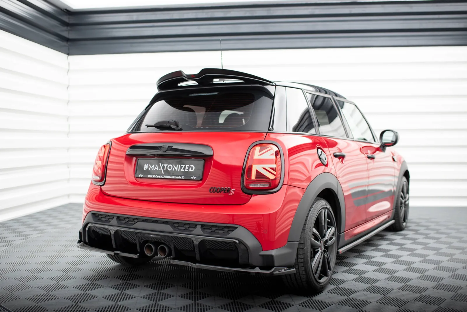 Spoiler Cap V.2 compatible with Mini Cooper S John Cooper Works F56 / F56 Facelift