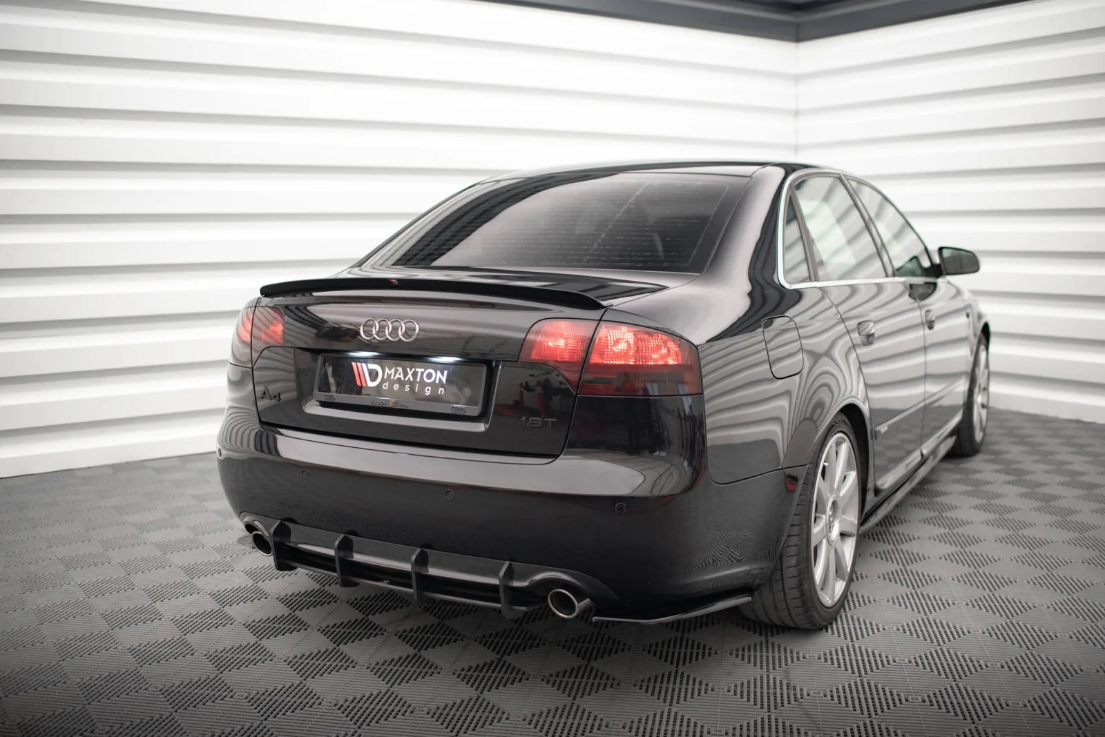 Rear Diffuser Street Pro compatible with Audi A4 S-Line B7
