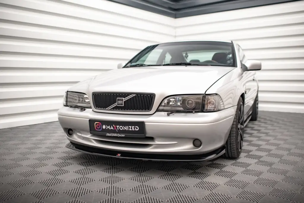 Front Splitter V.1 compatible with Volvo C70 Mk1