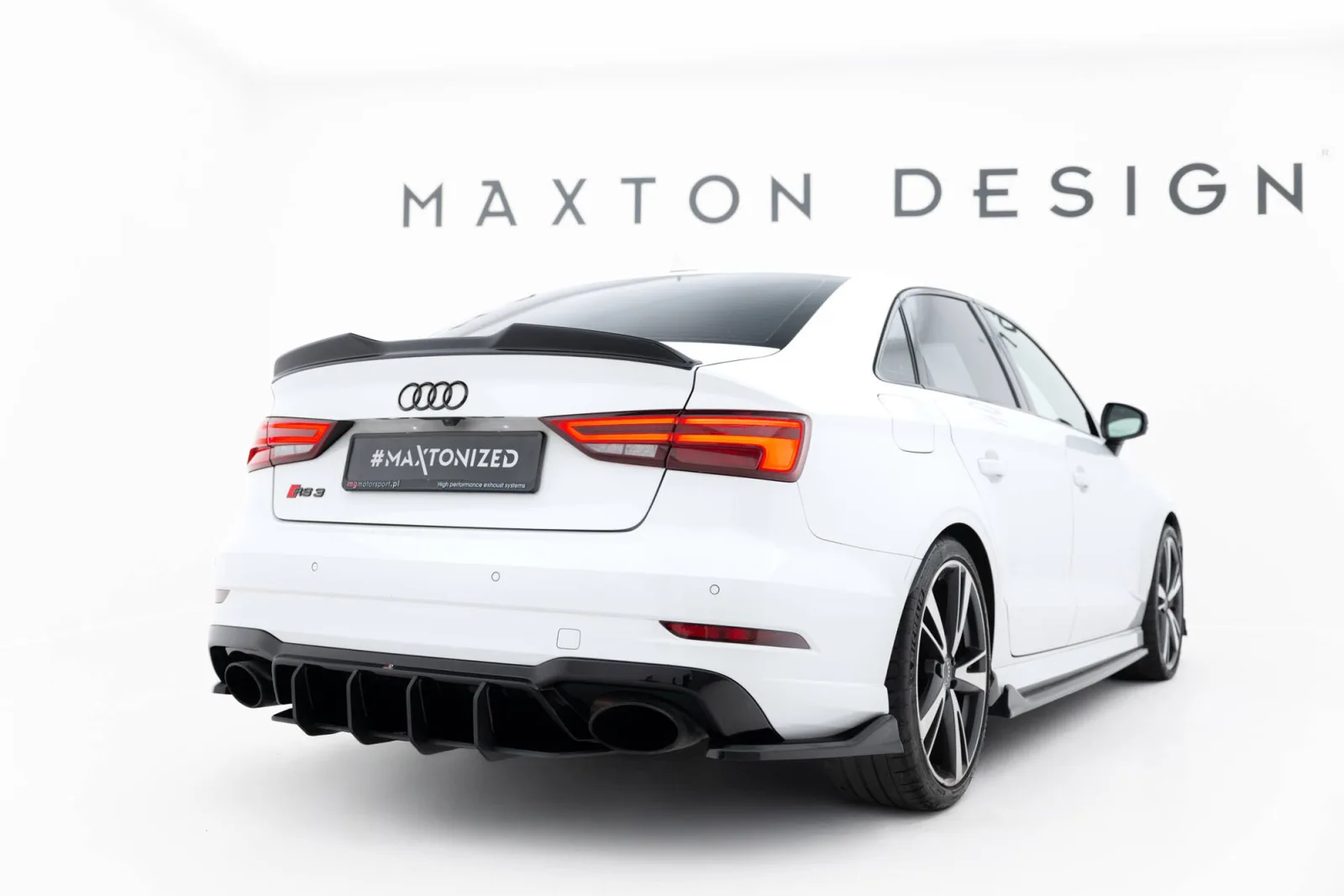 Rear Diffuser Street Pro V.2 compatible with Audi RS3 Sedan 8V Facelift