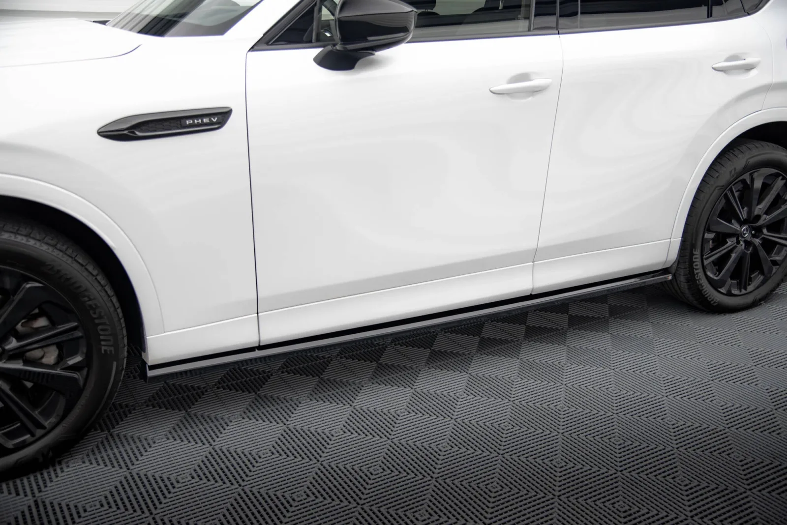 Side Skirts Diffusers compatible with Mazda CX-60 Mk1