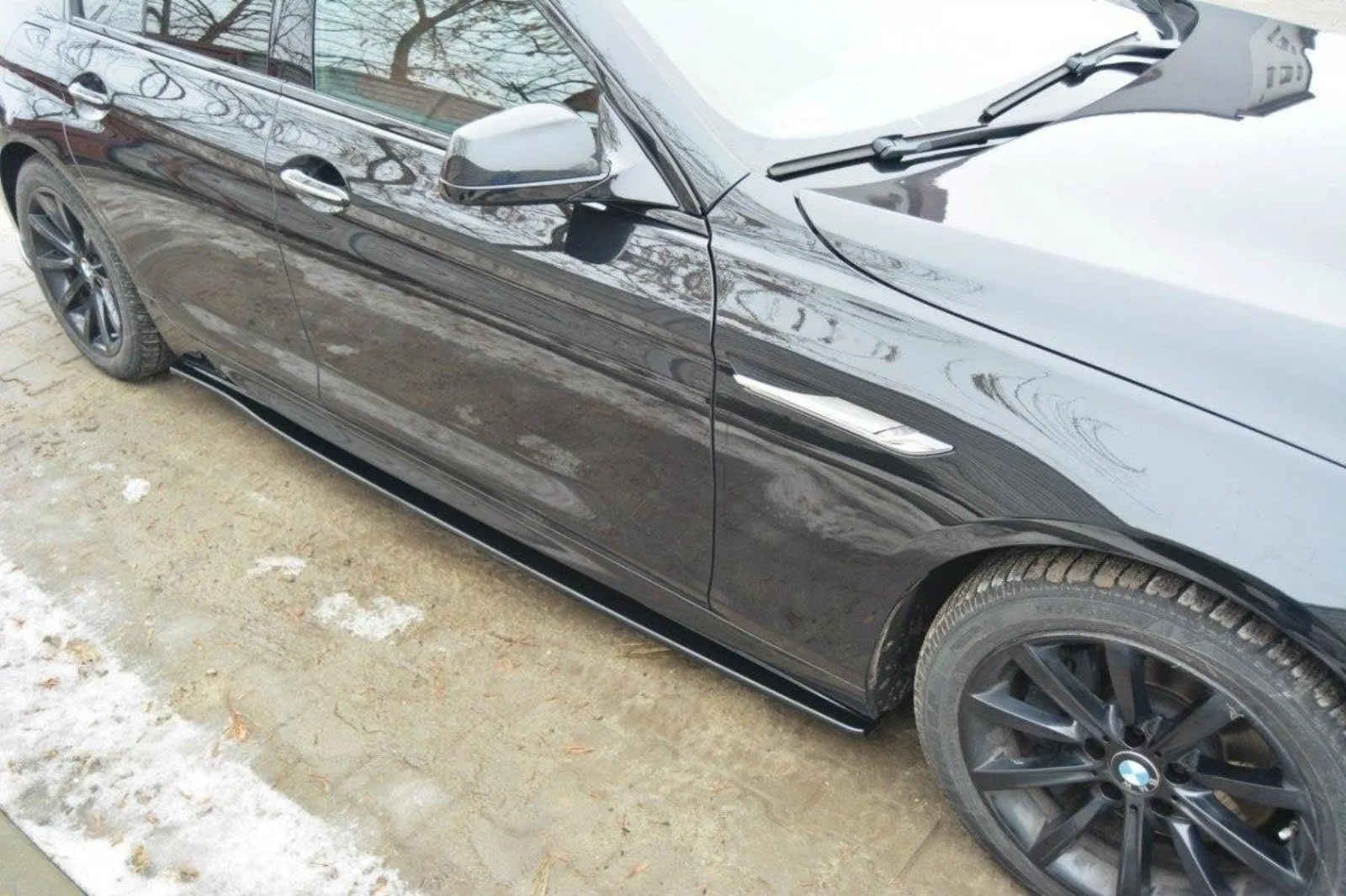 Side Skirts Diffusers compatible with BMW 6 Gran Coupé M-Pack F06