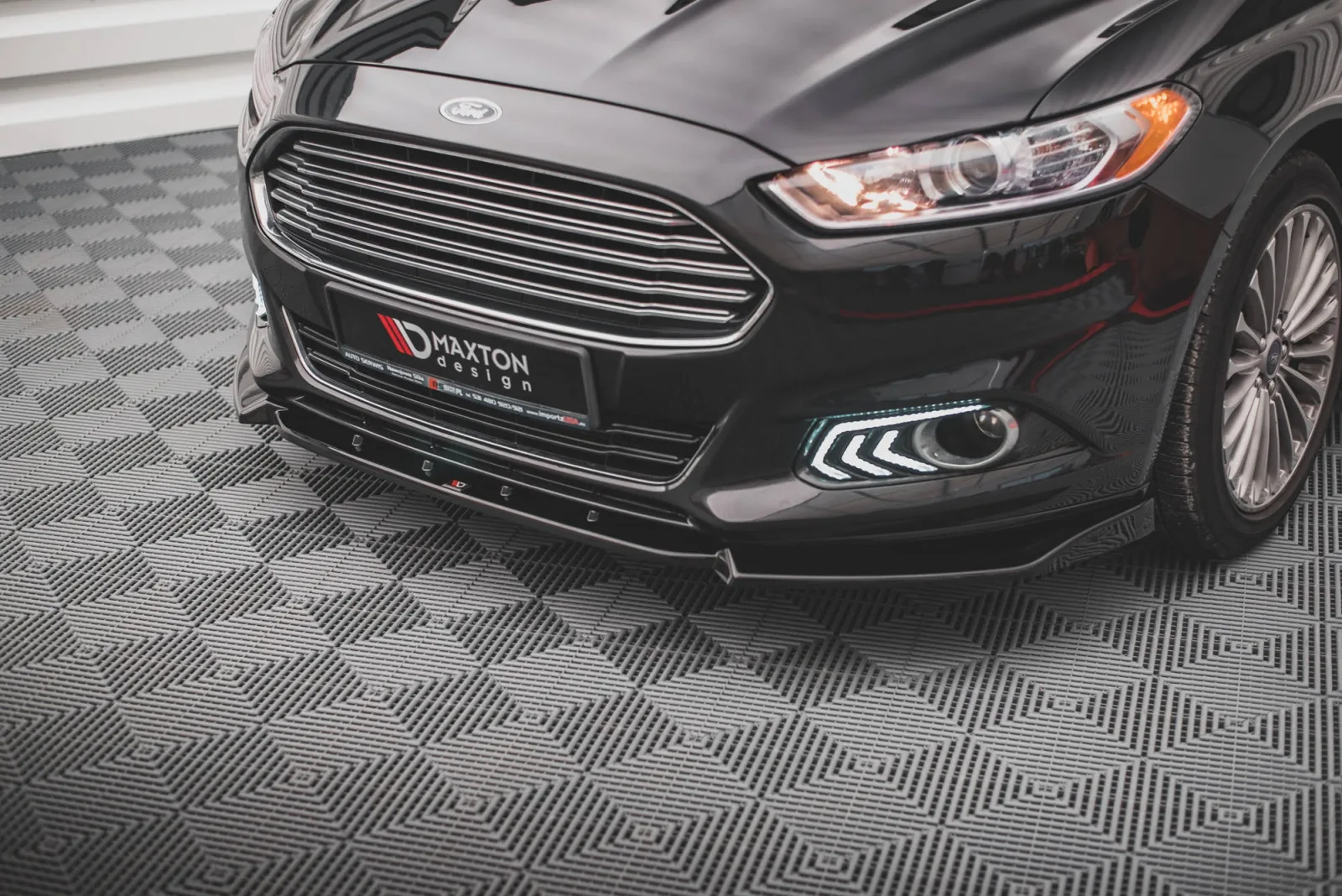 Front Splitter compatible with Ford Mondeo Mk5