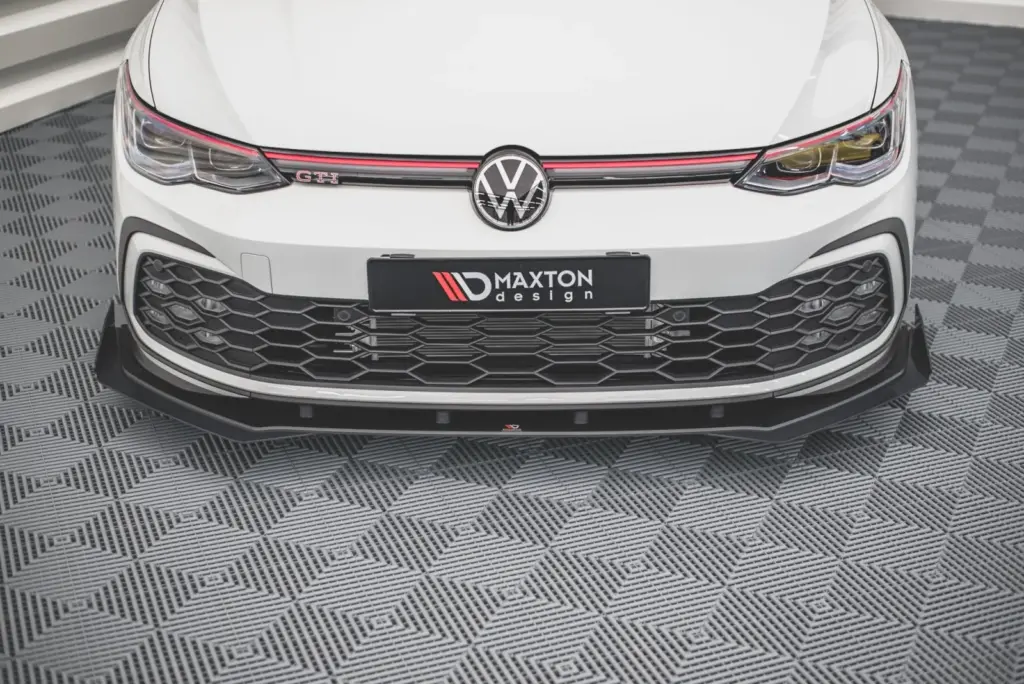 Front Splitter Street Pro + Flaps compatible with Volkswagen Golf GTI / GTE / GTD / R-Line Mk8