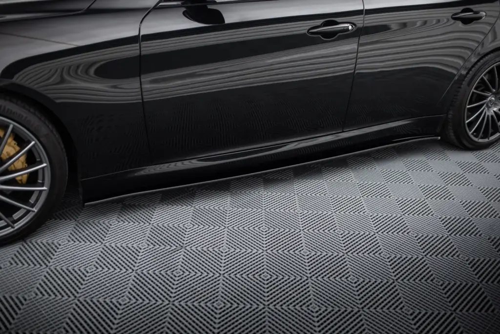 Side Skirts Diffusers compatible with Alfa Romeo Giulia Veloce