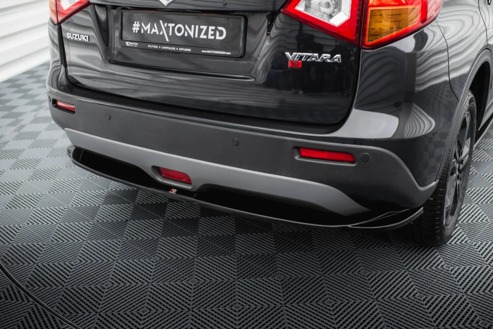 Rear Splitter compatible with Suzuki Vitara S Mk2