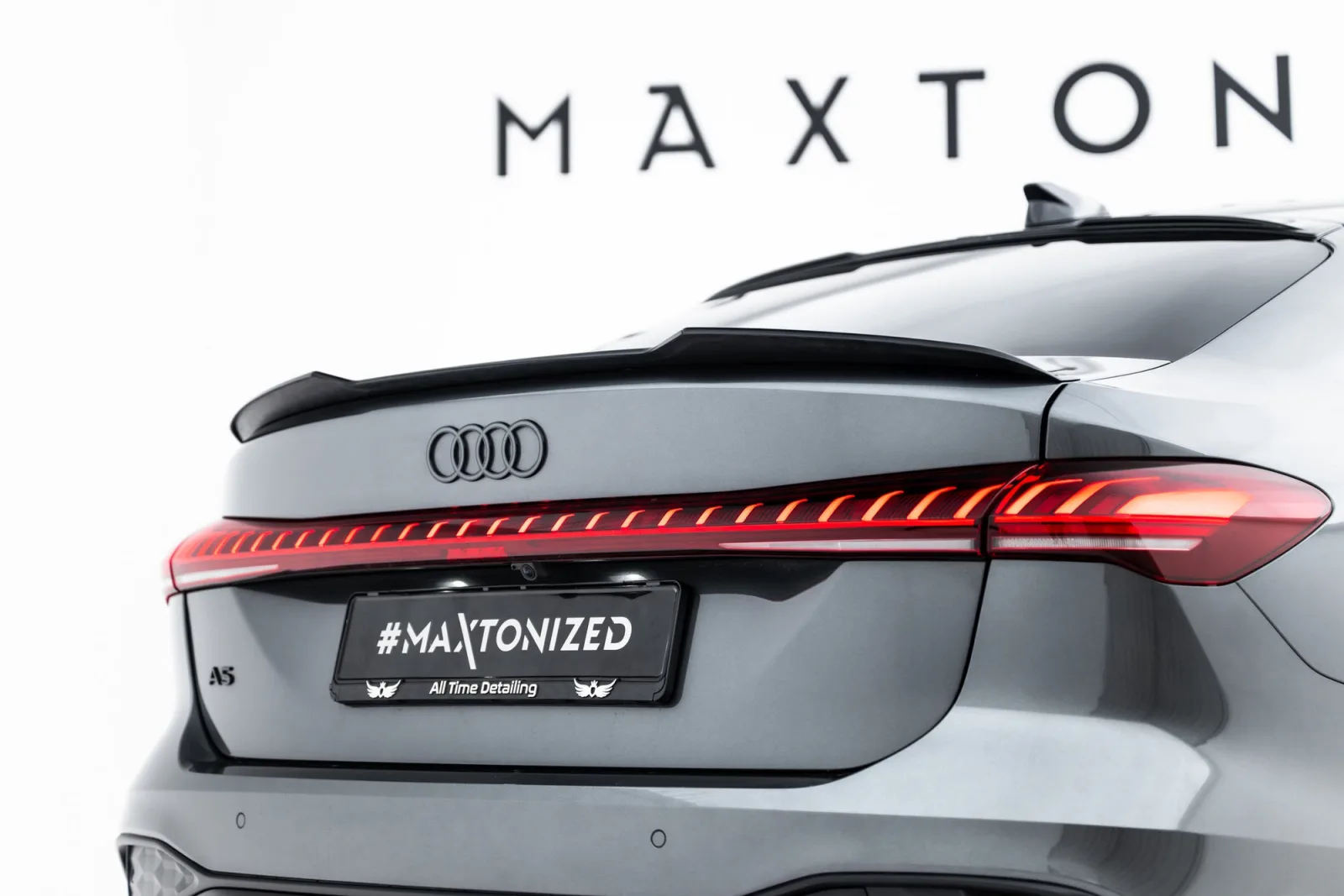 Spoiler Cap compatible with Audi A5 S-Line / S5 Sedan B10