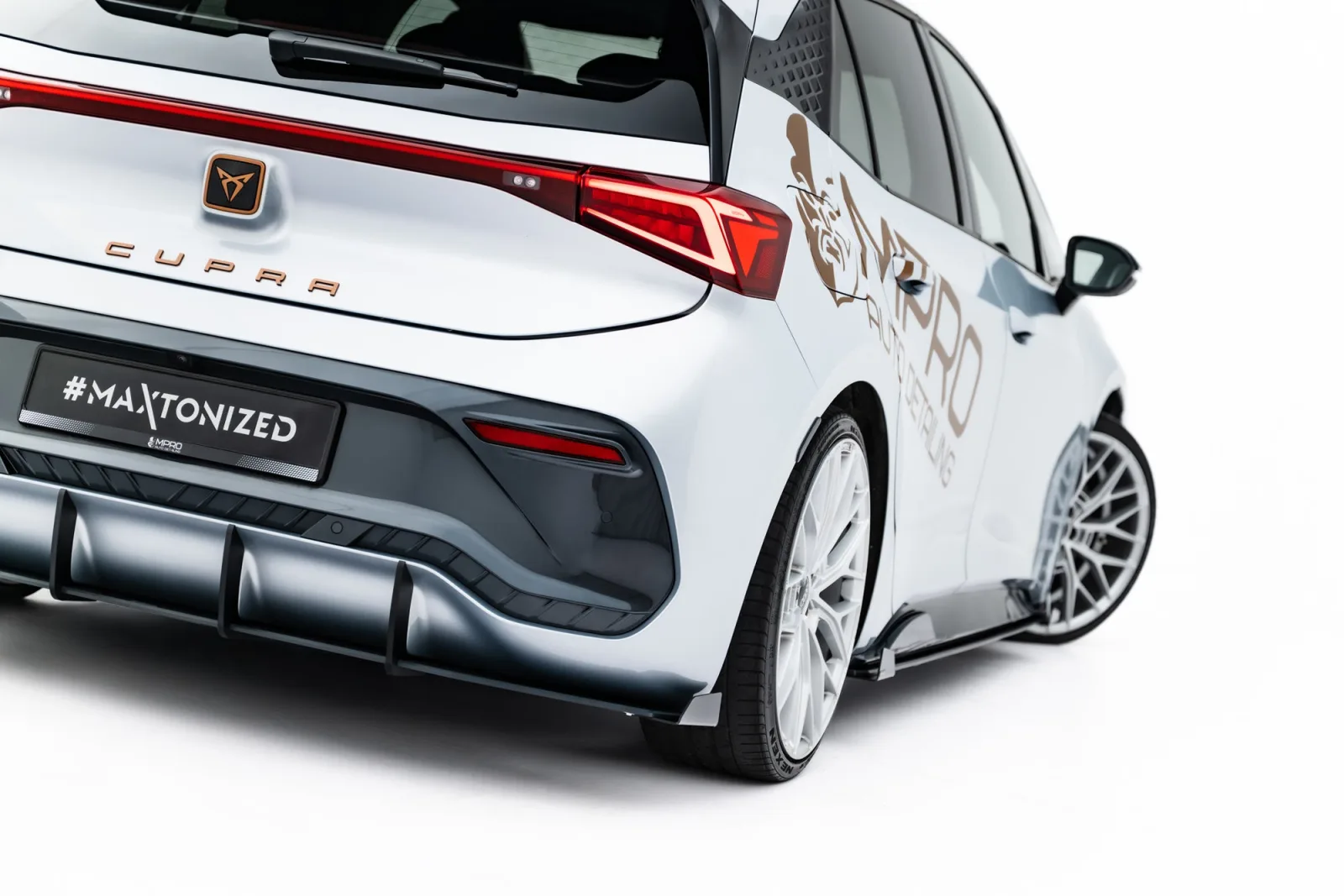 Rear Diffuser Street Pro + Flaps compatible with Cupra Born Mk1