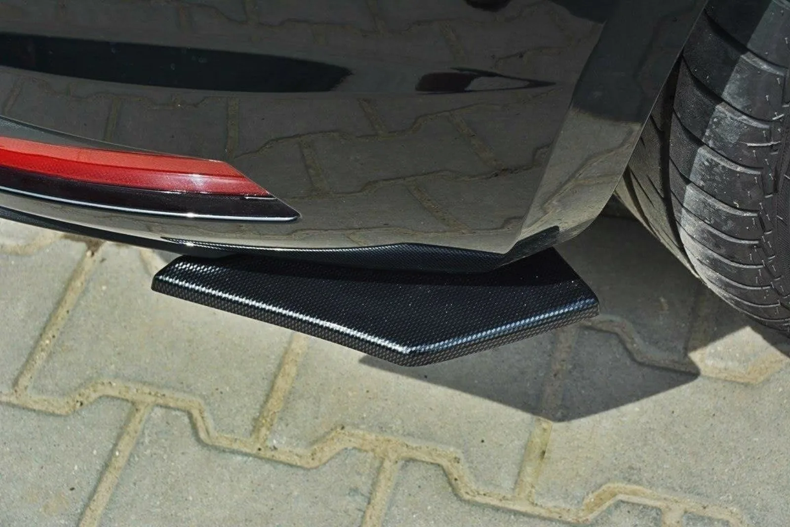 Rear Side Splitters compatible with Seat Leon III Cupra/FR