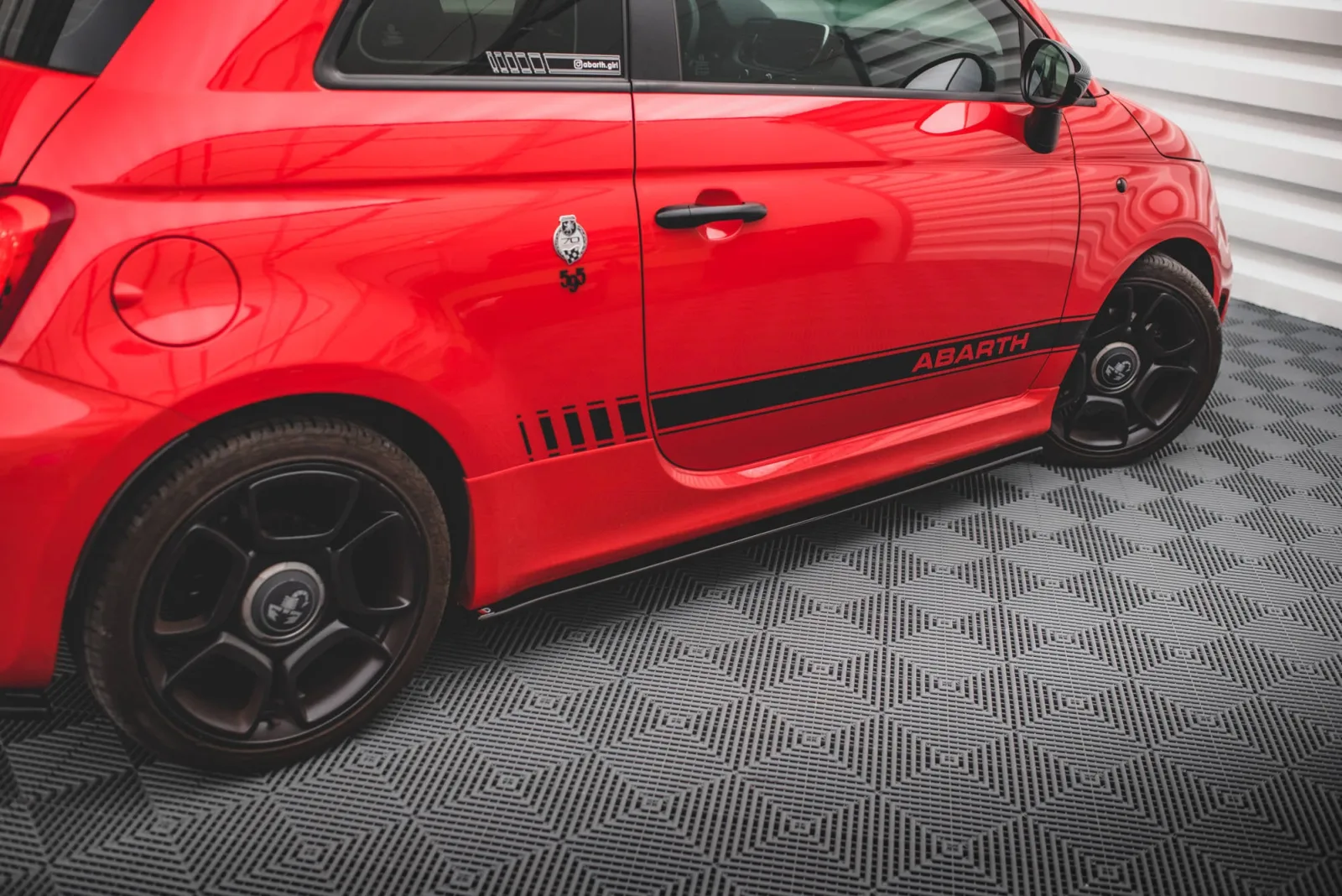 Side Skirts Diffusers compatible with Abarth 595 Mk1 Facelift