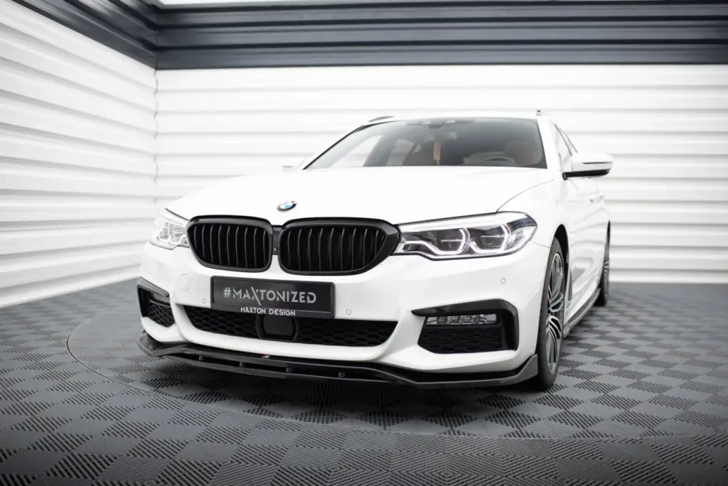Front Splitter V.3 compatible with BMW 5 M-Pack G30 / G31
