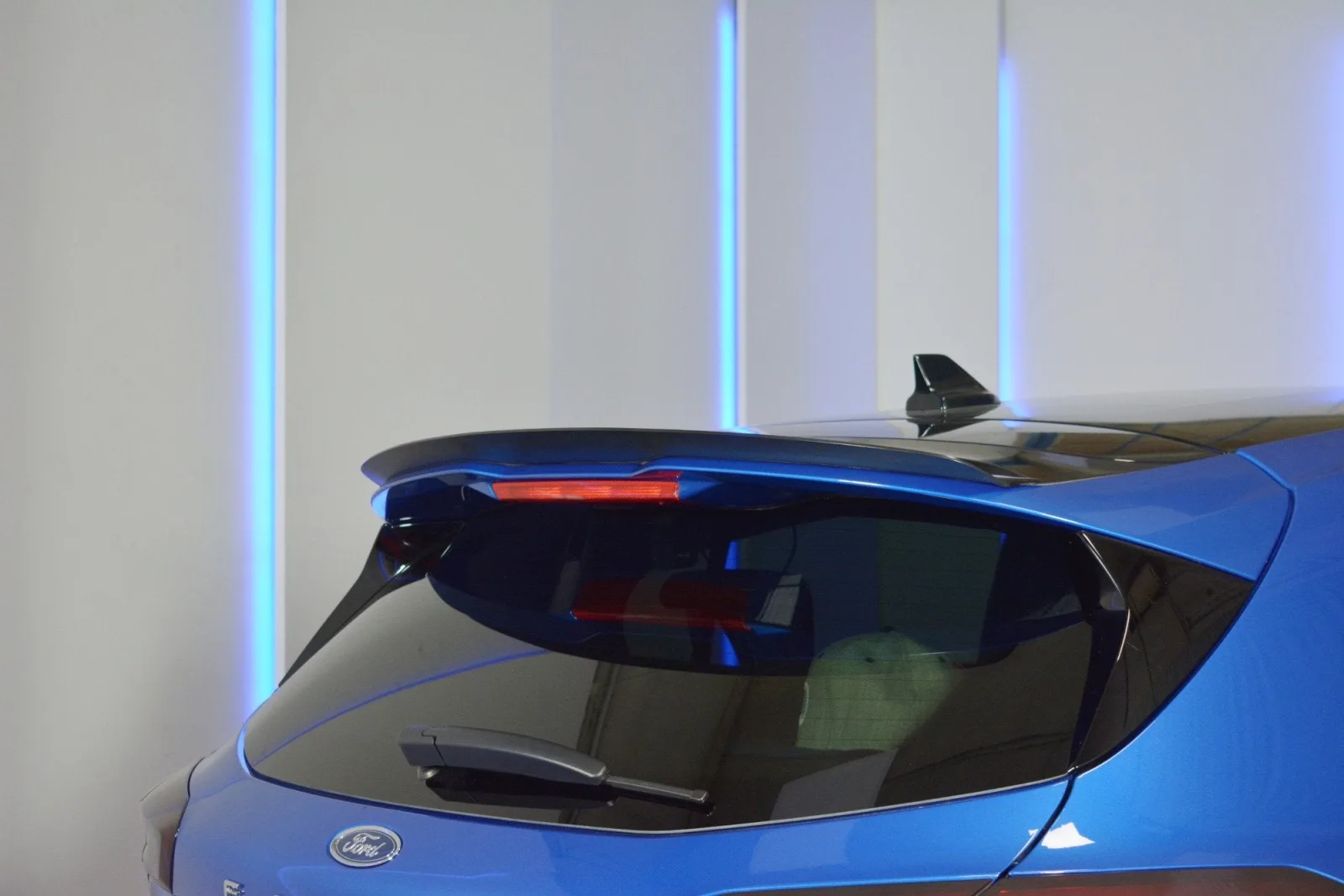 Spoiler Cap V.2 compatible with Ford Focus Hatchback ST-Line Mk4