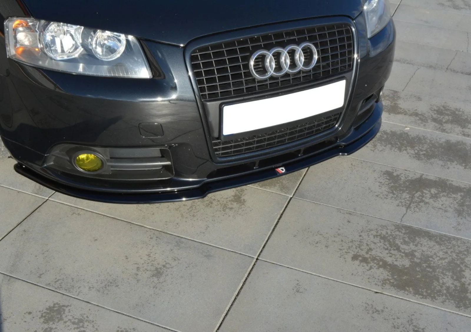Front Splitter compatible with Audi A3 8P S-Line