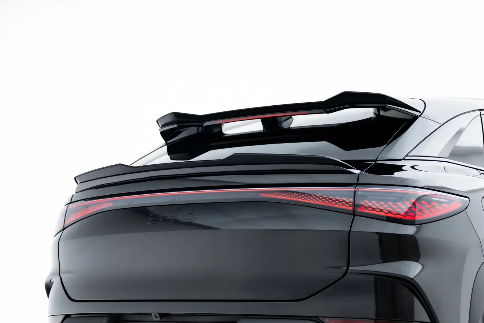 Lower Spoiler Cap compatible with BYD Sealion 7 Mk1